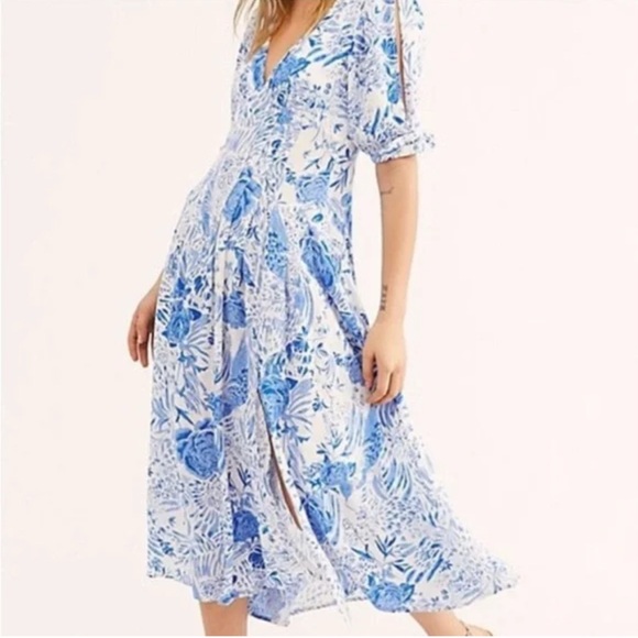 FREE PEOPLE Tropical Blue and White Fit & Flare Midi Dress - Picture 2 of 15